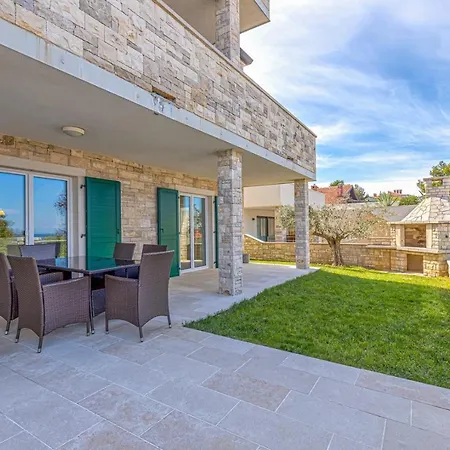 Milena With Pool And Sea View * Crveni Vrh