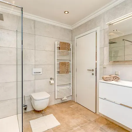Βίλα Milena With Pool And Sea View Crveni Vrh