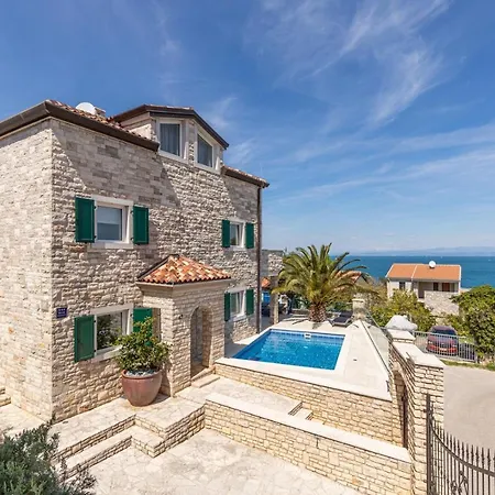 Villa Milena With Pool And Sea View