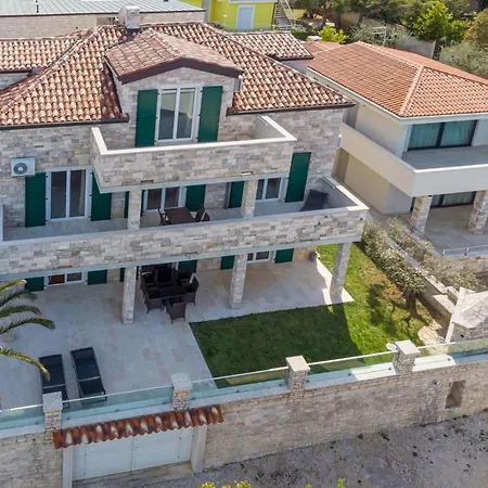 Milena With Pool And Sea View * Crveni Vrh