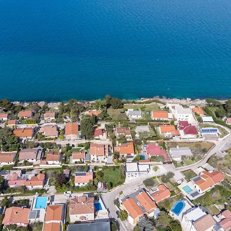 Milena With Pool And Sea View Villa