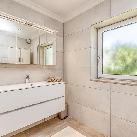 Villa Milena With Pool And Sea View