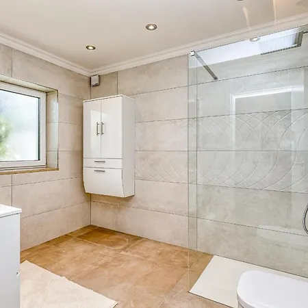 Villa Milena With Pool And Sea View